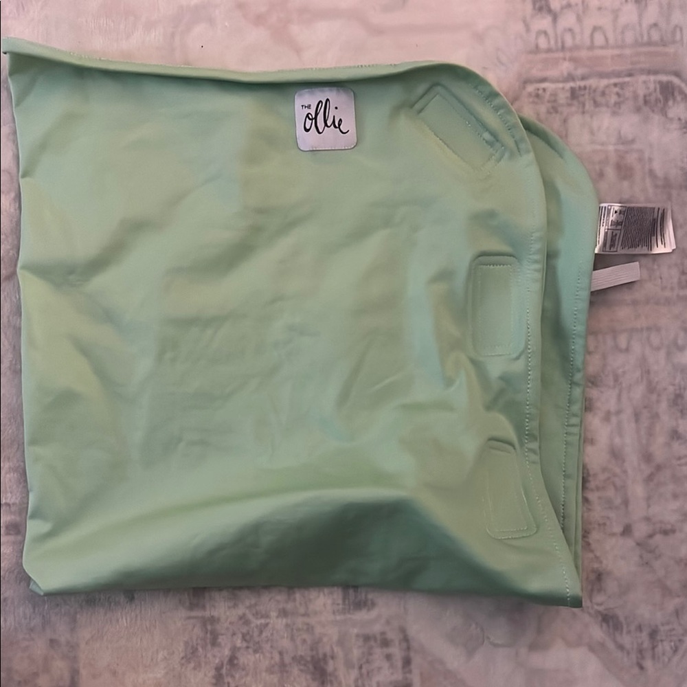 Ollie Baby Swaddle in Mint Green